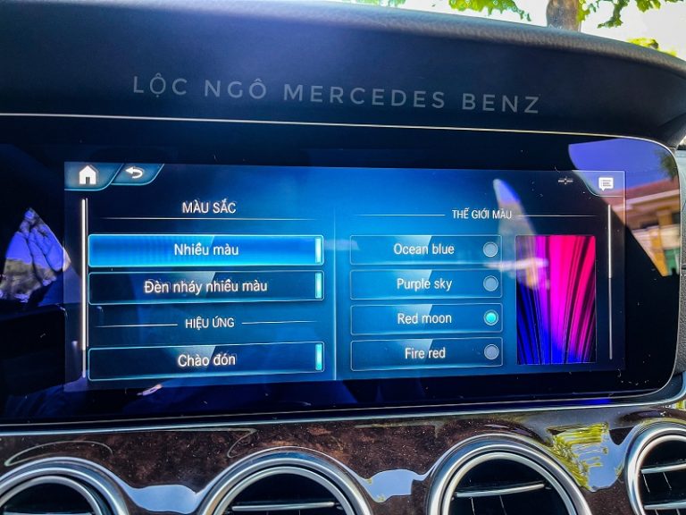 khoang lái e200
