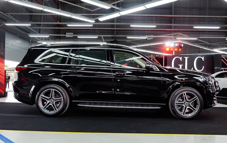 thân xe Mercedes GLS 450 4Matic