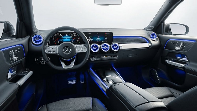 nội thất Mercedes GLB 200 AMG