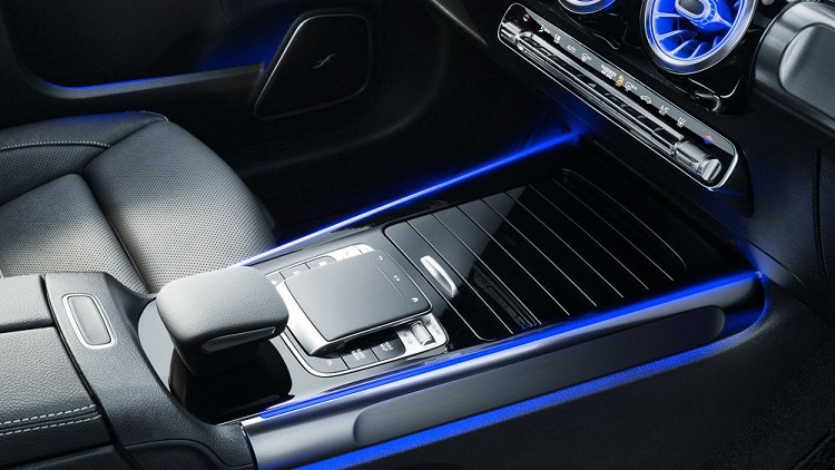 nội thất Mercedes GLB 200 AMG