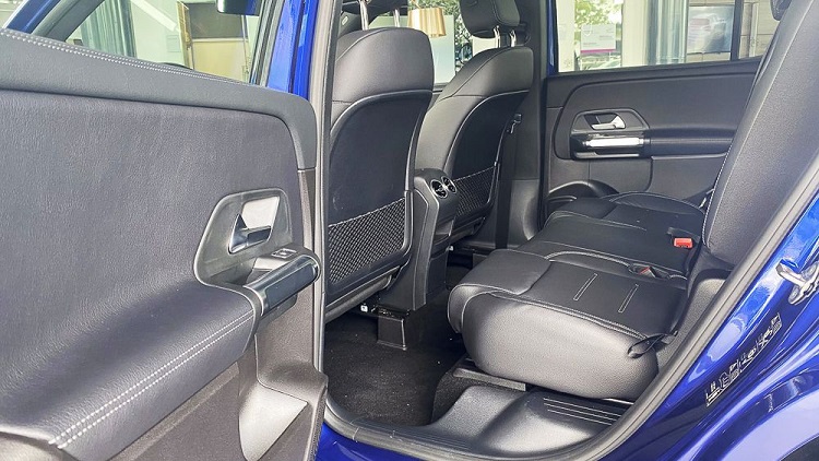 nội thất Mercedes GLB 200 AMG
